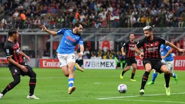 Wasan hamayya tsakanin AC Milan da Napoli a Champions League