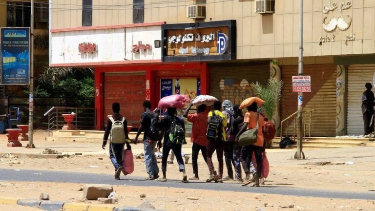 Yakin Sudan: ’Yan Najeriya miliyan 3 ne ke neman guduwa daga Sudan – Abike